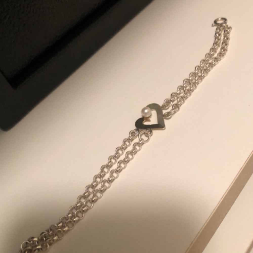 Heart Bracelet with Pearl